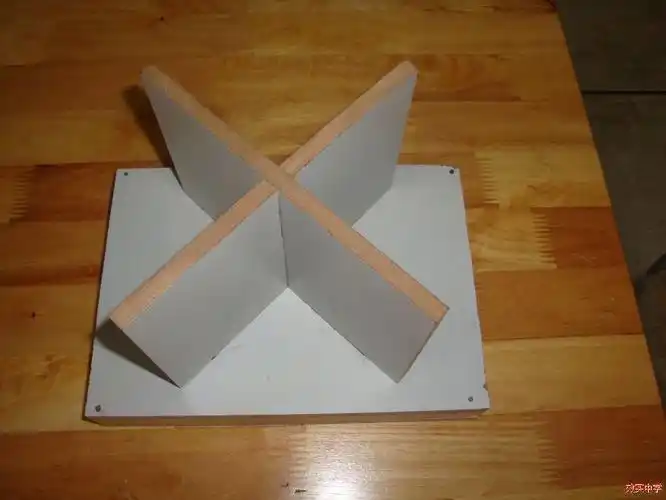 学生制作的小板凳