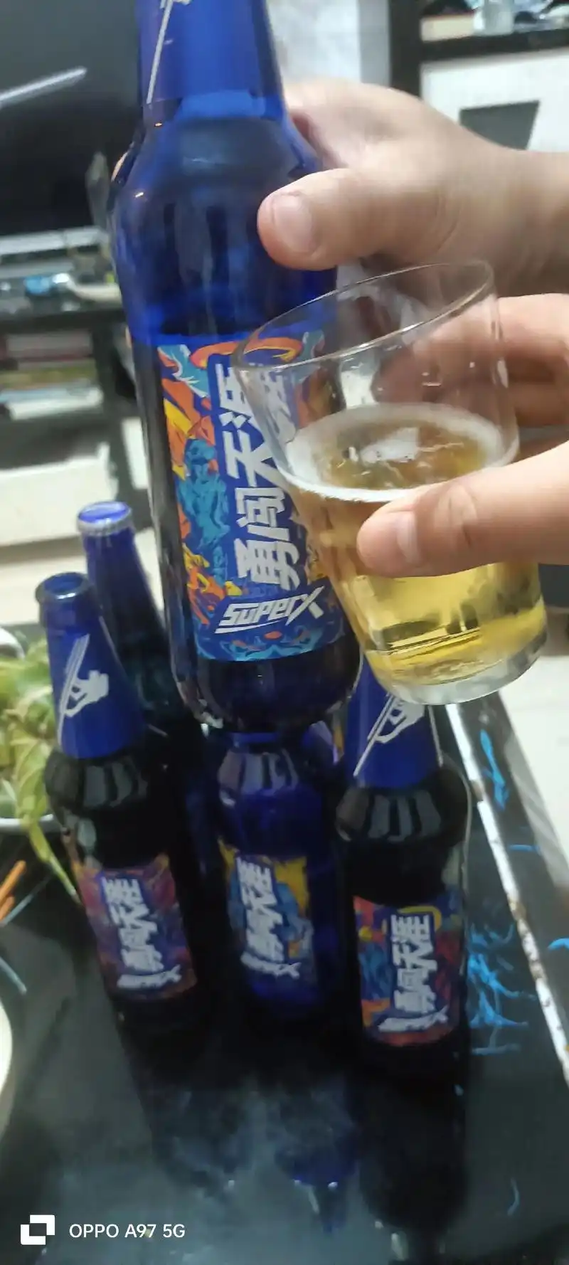 我讨厌酒的味道,却爱上醉的感觉!喝酒是一种感情的宣泄