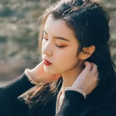 女生干净气质头像 优雅漂亮女孩侧脸头像