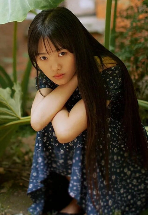 鞠婧祎早期日系写真流出,看清她的五官,整没整容心里有数了_照片