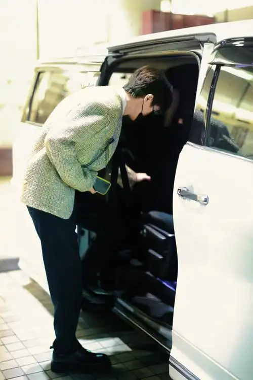 2023湾区升明月大湾区电影音乐晚会##许嵩挽回了面子