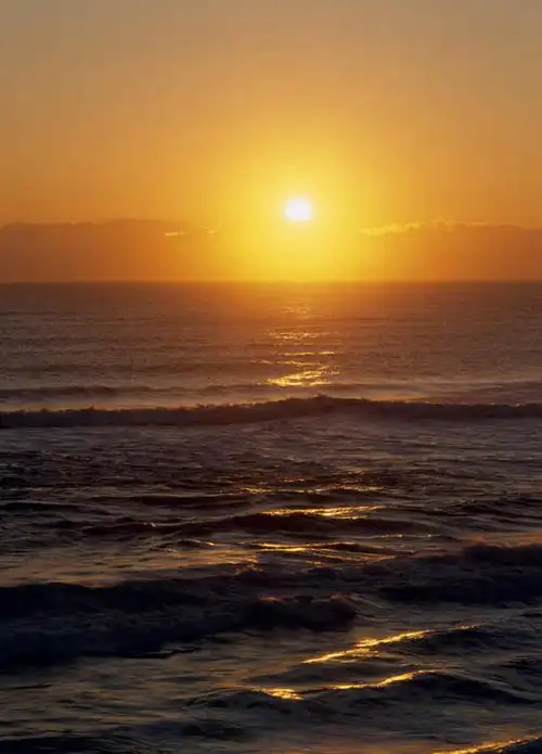 无人,竖图,室外,白天,正面,旅游,度假,日出,海浪,海洋,美景,太阳,日本