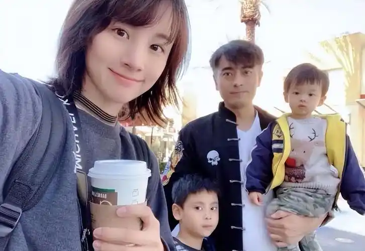 回顾陈龙和好兄弟胡歌六搭出演繁花娶章龄之今家庭圆满