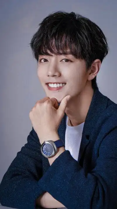 肖战 你的微笑!