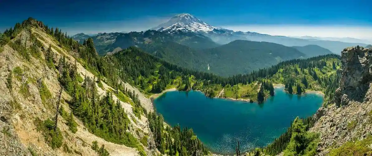 雷尼尔山山脉湖泊3440x1440壁纸