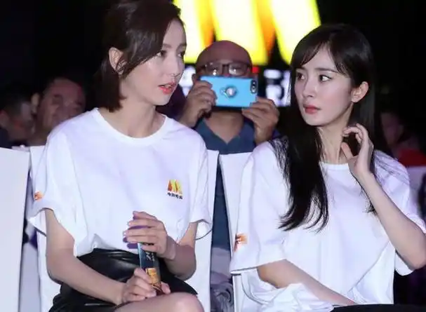 事实证明入股前夫公司的佟丽娅已经走上了另一条道路