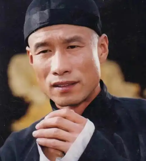最干净的6位老戏骨吴刚陈宝国榜上有名你最喜欢哪一位