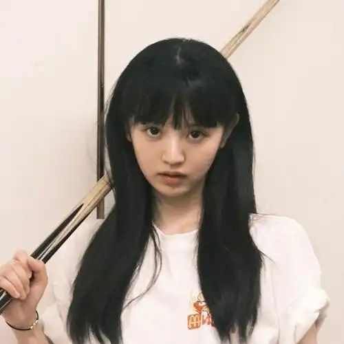 田曦薇黑长直yyds9696,搜刮了一些头像,太漂亮咯#田曦薇歪头和