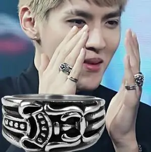 吴亦凡同款十字架宽戒指男女 权志龙克罗心复古霸气朋克指环情侣