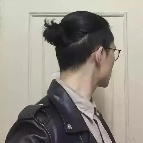 井柏然小栗旬原来男人扎丸子头也这么好看