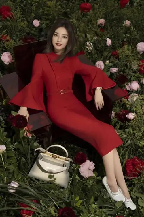 0312-06 赵薇明星同款喇叭袖红色连衣裙s码数胸围84腰