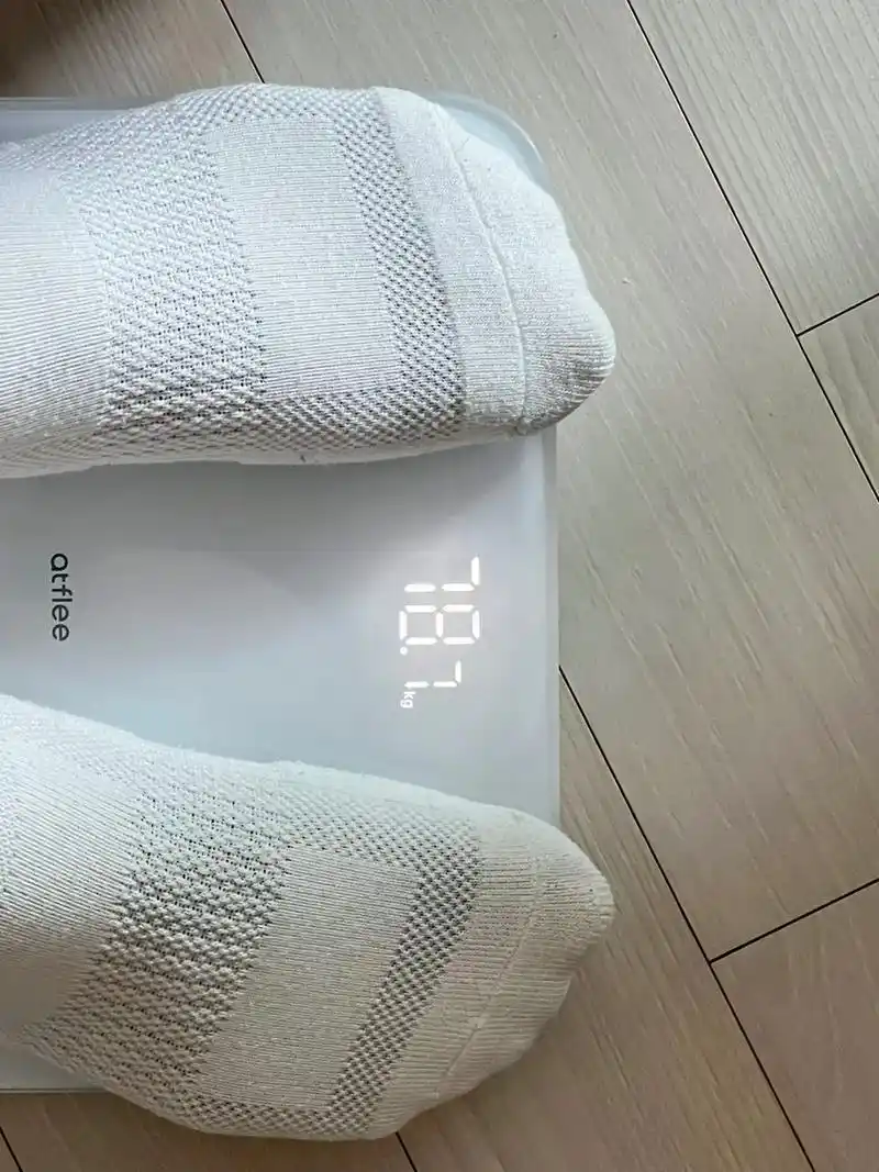 5月6号闭关到今天整整减肥了1个月的结果. 为了迎接夏天我也 - 抖音