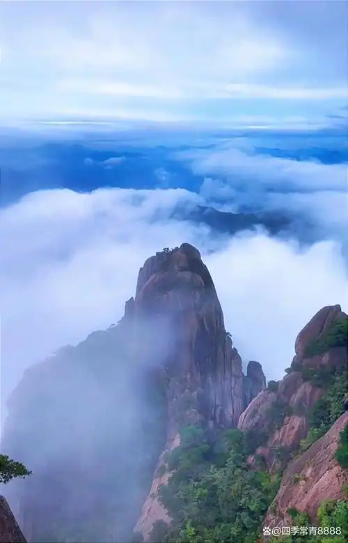 宛如仙境,天下黄山在中国风景名胜区中,黄山堪称瑰宝,其壮丽,神奇