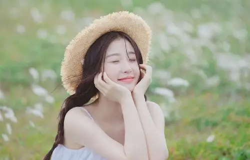 精选一组虞书欣甜美阳光壁纸,超好看虞书欣图片壁纸来袭