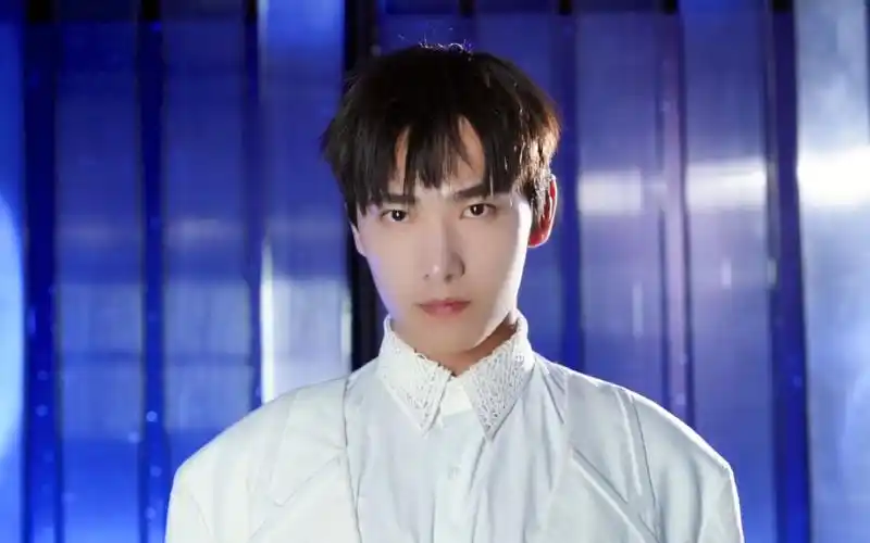 【杨洋|高清】2021年6月刊芭莎男士杂志短片