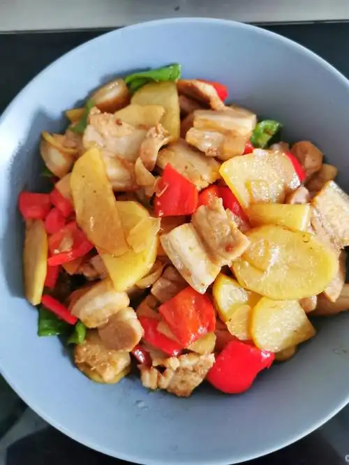 家庭版小炒回锅肉