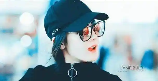 原创粉丝问什么时候娶我王俊凯千玺羞涩热巴的回答让人服气