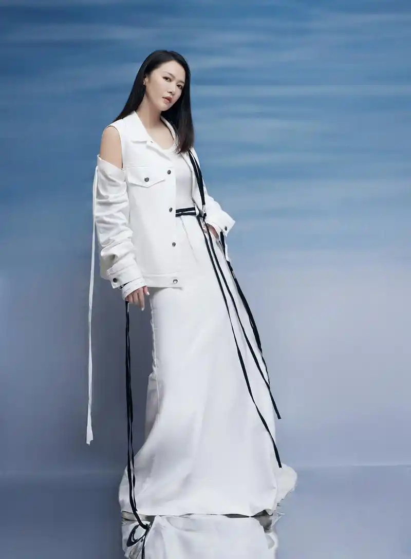 精美图集|谭维维,酷飒时尚的女歌手