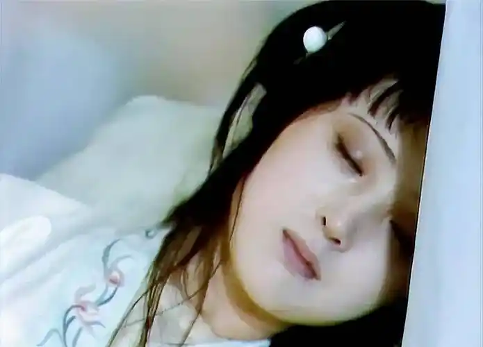 87版红楼梦最大的败笔就是黛玉在临死前做了这件事