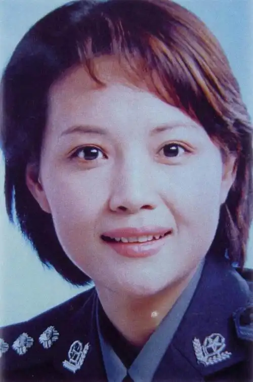 资料图片:演员茹萍精彩写真及剧照(9)