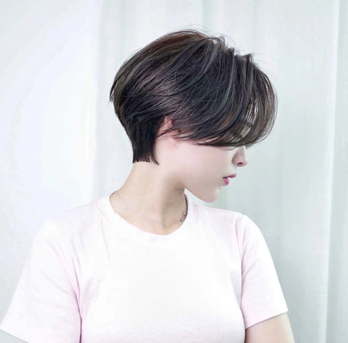 法式刘海,半头烫,精致短发,修颜瘦脸显气质,全都特别火_发型