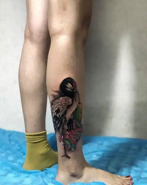 鹤纹身图片腿部新传统纹身图案
