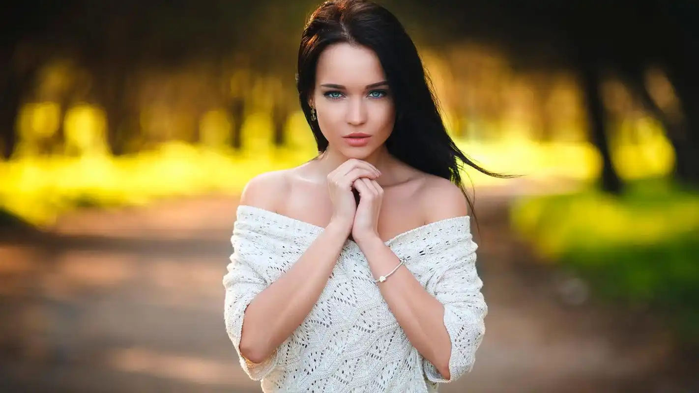 欧美美女清新桌面壁纸