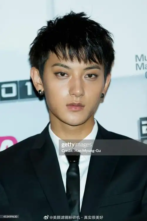 exo早期生图考古#exo变成ceo了