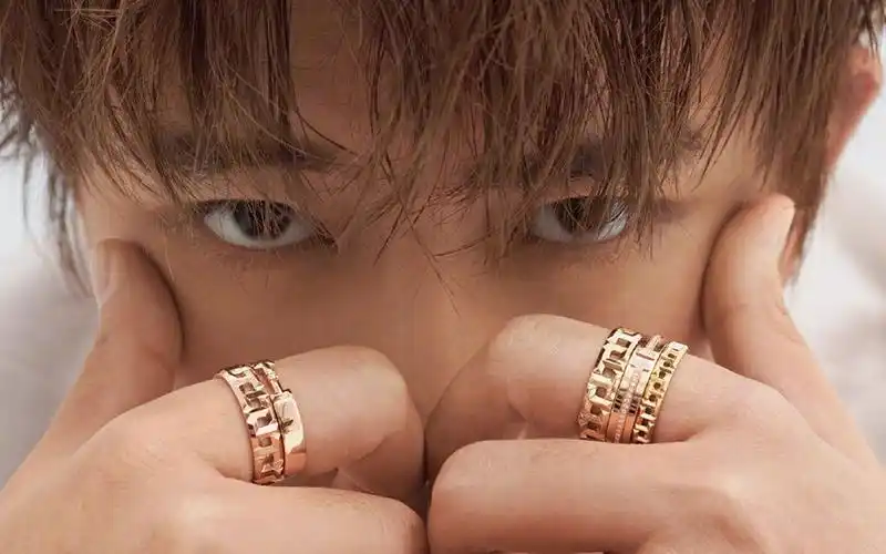 任嘉伦九号摩登时尚封面大片写真