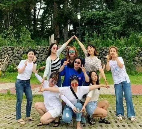 拍照呆板?不存在的!_姿势