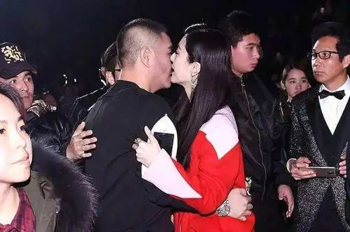 友情还是爱情范冰冰称七夕约会与张帅微博互相提对方