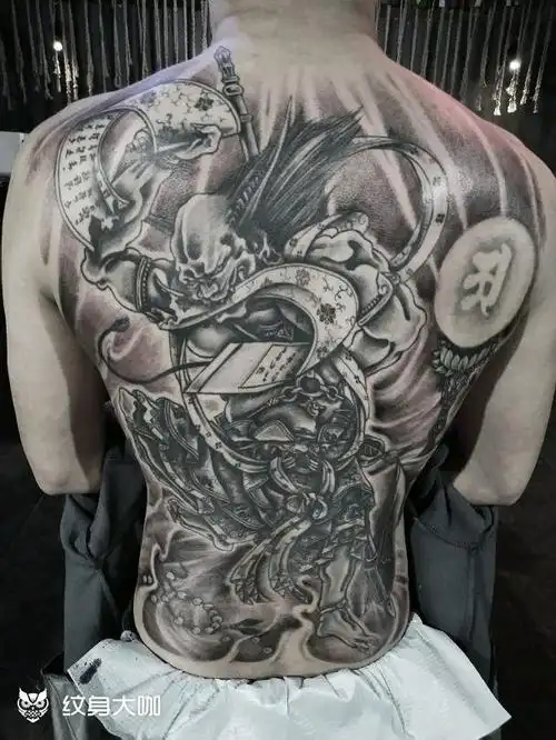 夜叉撕天书(有无背景都挺好看)_纹身图案手稿图片_二美的纹身作品集