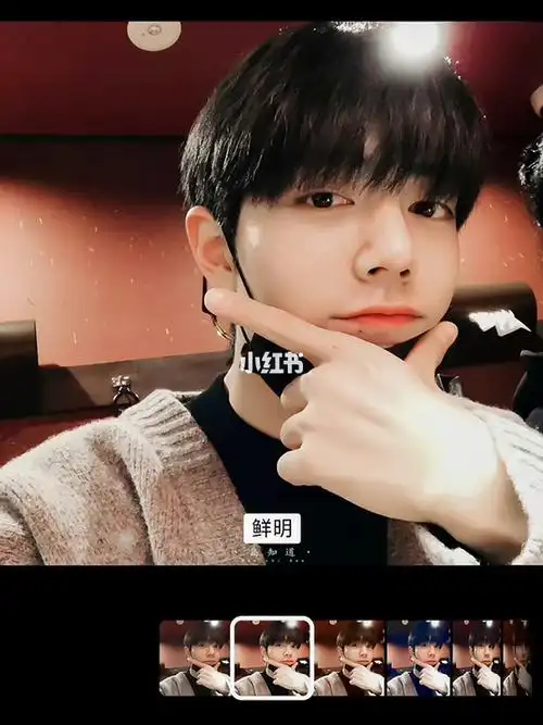 是不是男孩子都喜欢比枪啊肖战壁纸