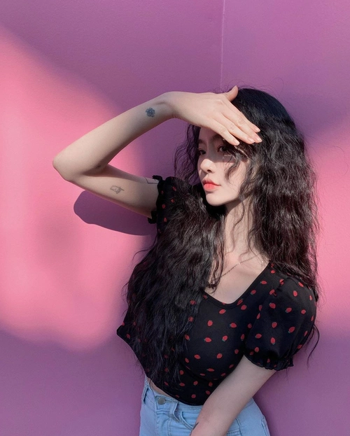 复古女生最爱这个发型!