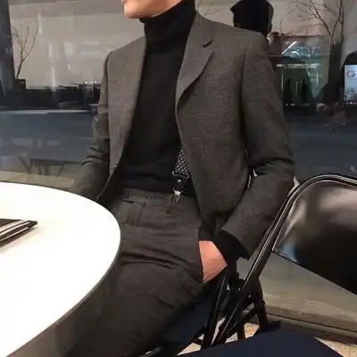 帅气西装男头 纵然全身投入却不动声色._男生头像_我要个性网