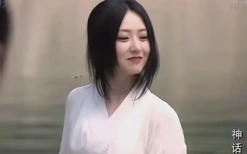 玉漱公主 温婉而灵动#白冰 #咿呀咿呀摇摇晃 #歌曲画中游