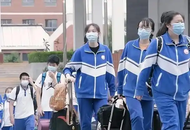 高考当天为什么不让穿校服原因很多人不知道