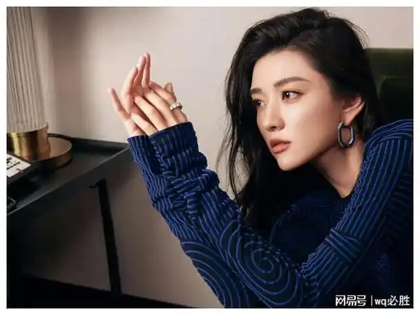 梁洁:璀璨星辰,演绎人生百态我们大家喜欢吗