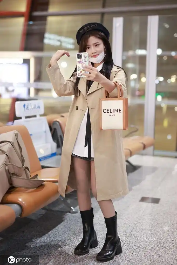 1/ 12 陈意涵在创造101还获得第14名的成绩,或许很多人都不是很了解她