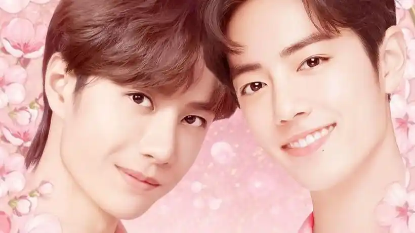 肖战要亲亲 王一博不给,后面王一博亲亲,甜啊