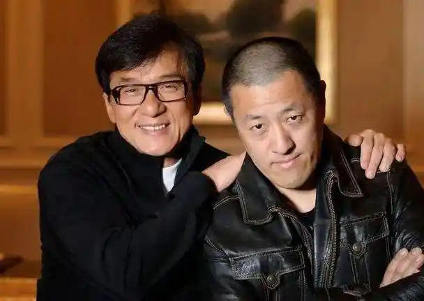 丁晟曾靠烂片狂赚!但离开成龙三连败,杨幂金晨都救不了