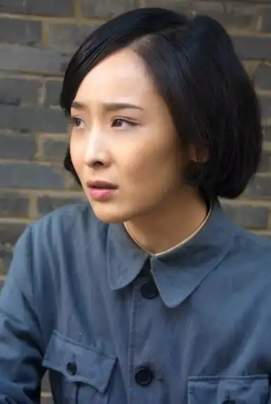 李曼《铁血战神》剧照(原名《怒放》)(1 /2张)革命传奇剧《铁血战神》