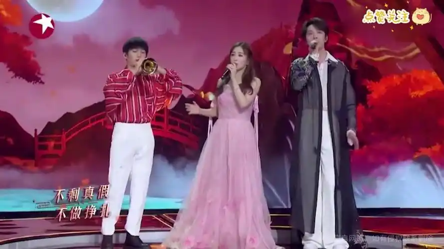 同样是翻唱《起风了》,听完吴青峰再听周深的,差距太明显