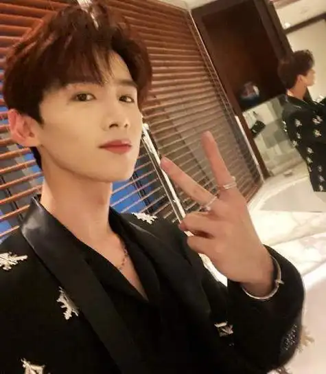 吴磊|李易峰|刘昊然|女明星|易烊千玺_网易订阅