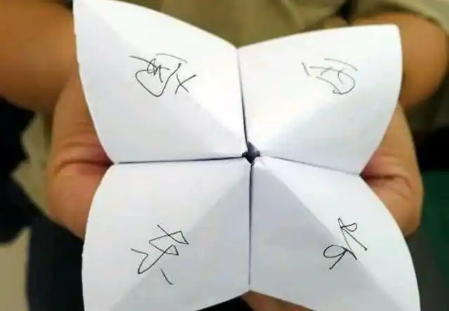 70年代人的童年回忆,简单而廉价的玩具一样带来属于这个年代人的童年