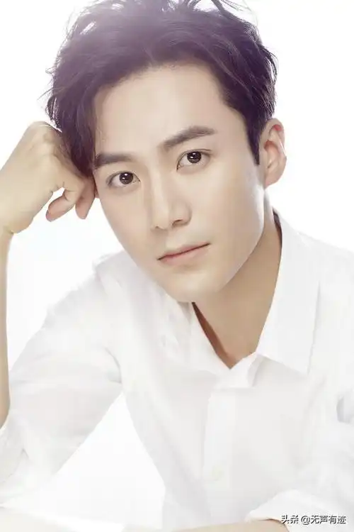 有哪些不出名却颜值超高的男明星? - 石塘网