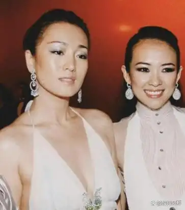 同样是谋女郎,看巩俐和章子怡的现状,江湖地位的差距一目了然