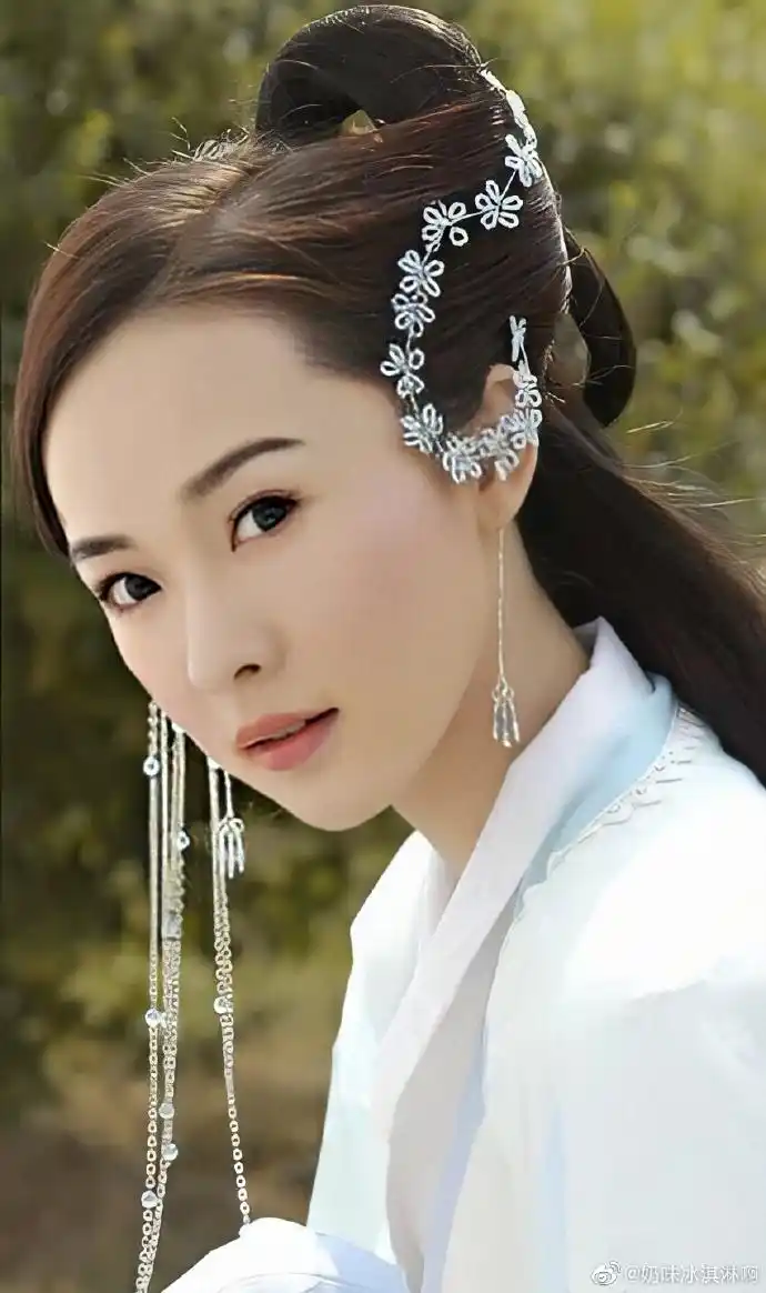 词,让我能顺利找到回顾一下呀比好几颗心 >>关注#霍思燕##在线吃瓜猜