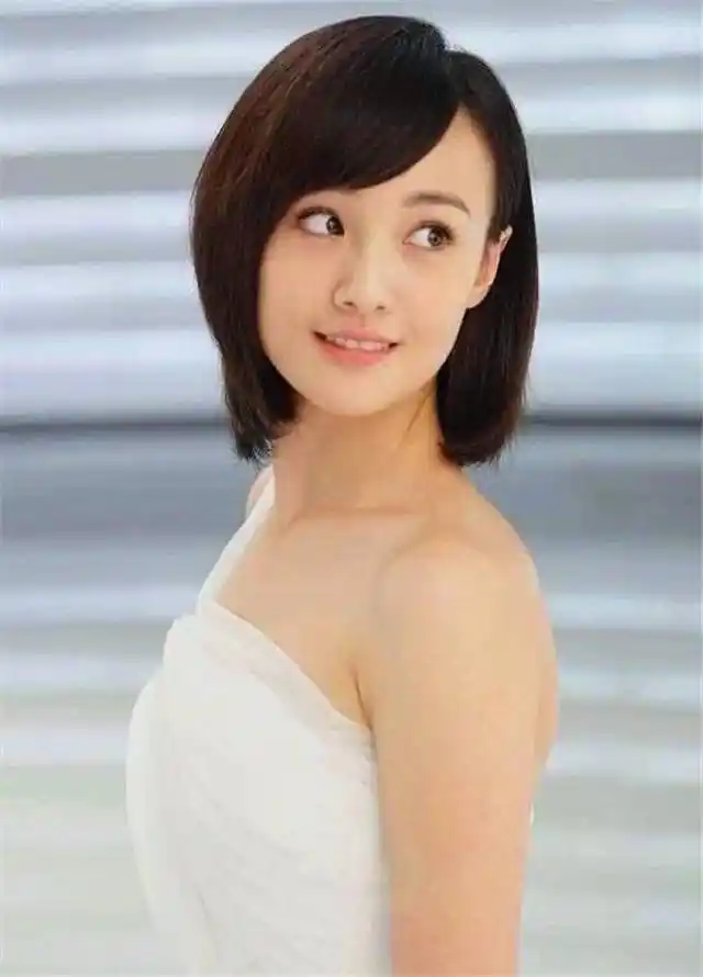 但现在的郑爽再也美不回当初的模样了.