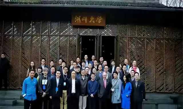 野心暴露马云的湖畔大学被国家除名建校目的令人深思